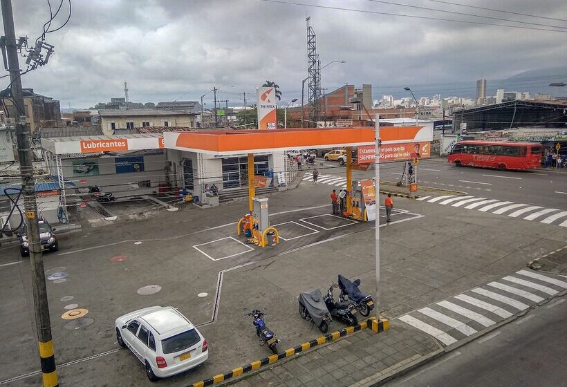 Отель La Estacion