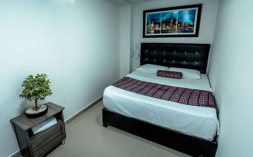 Отель La Estacion