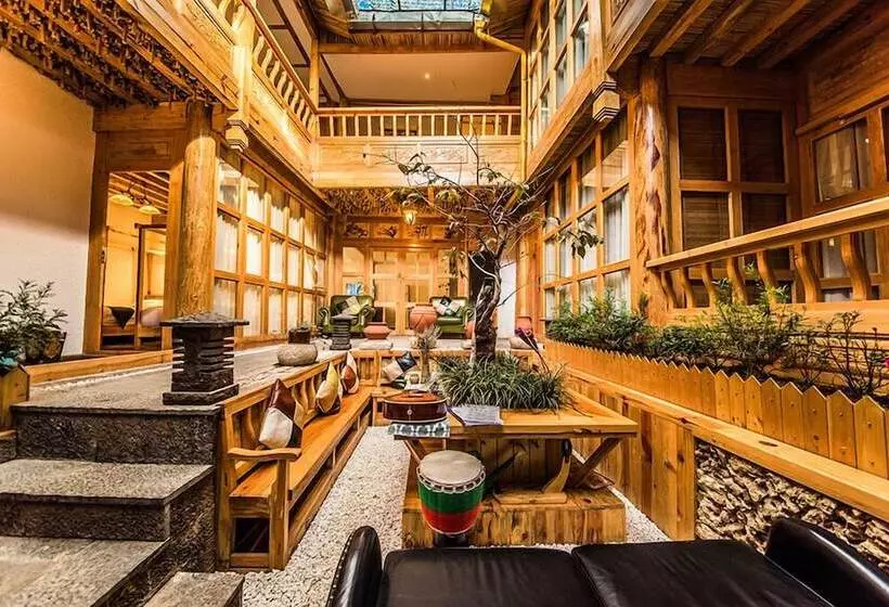 Hotelli Lijiang Yongshe Inn