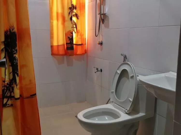 هتل Mt. Bagarabon Beach And Mountain Resort