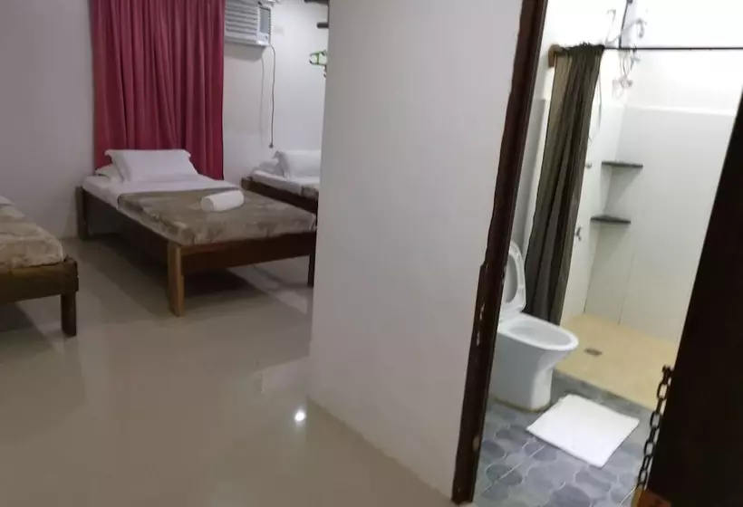 هتل Mt. Bagarabon Beach And Mountain Resort