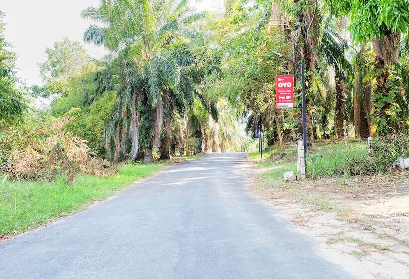 בית מלון כפרי Oyo Bulan Anda Baba Resort