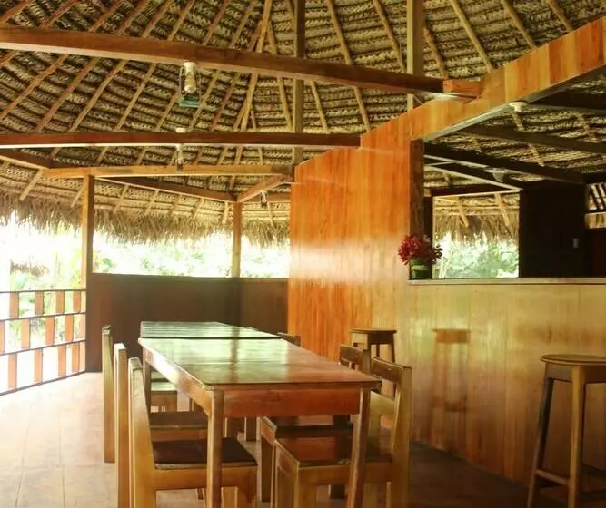 ホテル Pashpanchu Lodge
