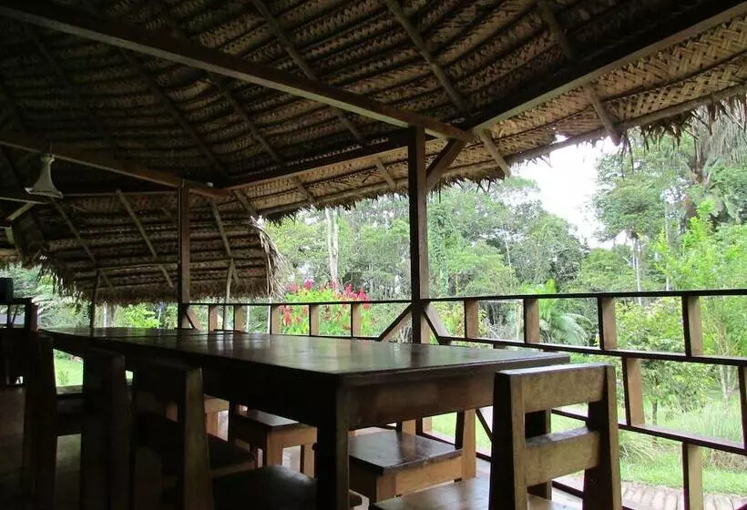 ホテル Pashpanchu Lodge