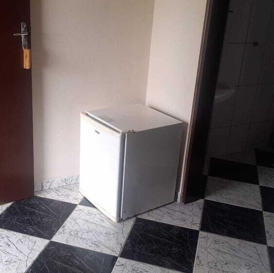 ホテル Pousada H Sarapuí