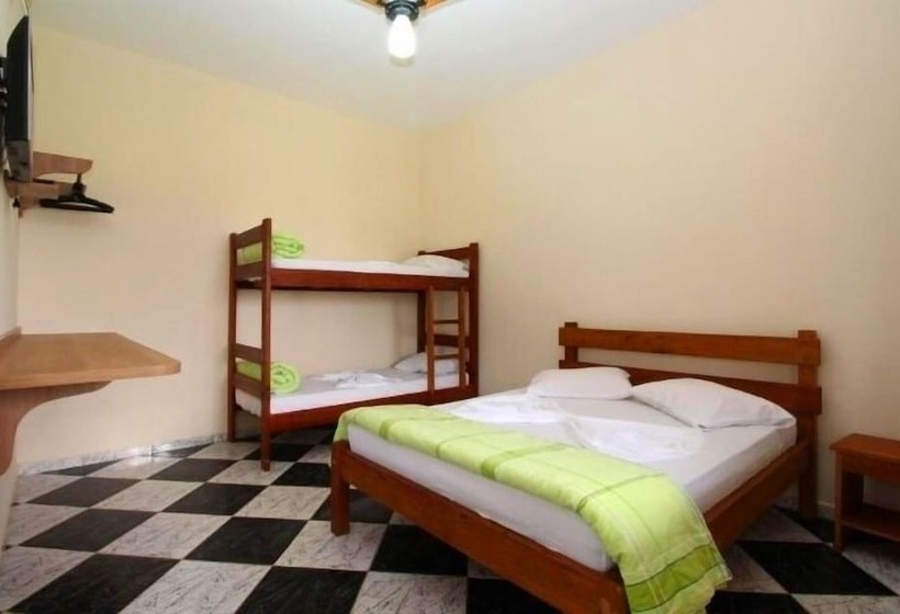 ホテル Pousada H Sarapuí