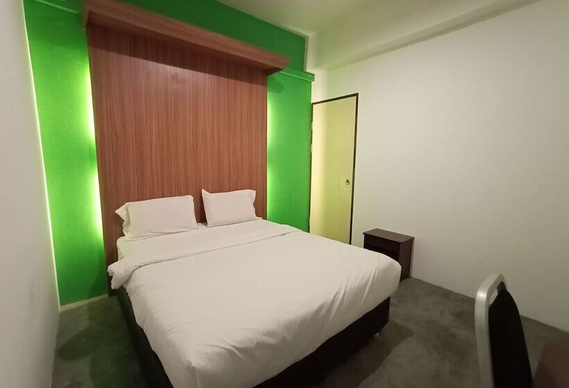 Hotel Spot On 89909 Stay On 002