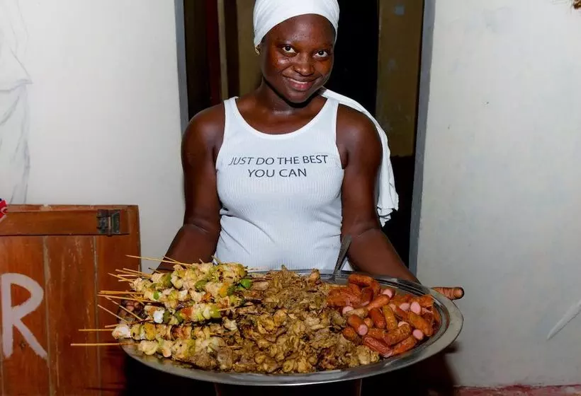 هتل Tamba Kuruba Eco Lodge