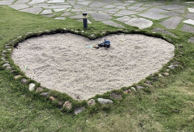 Leisure Pavilion House B&b