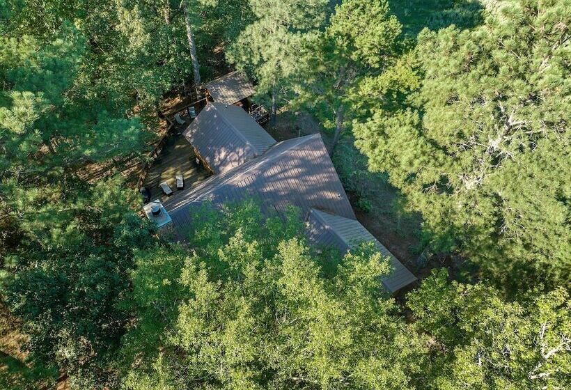 Okehi Pine Cabin With Wood Burning Fireplace And Outdoor Hot Tub By Redawning
