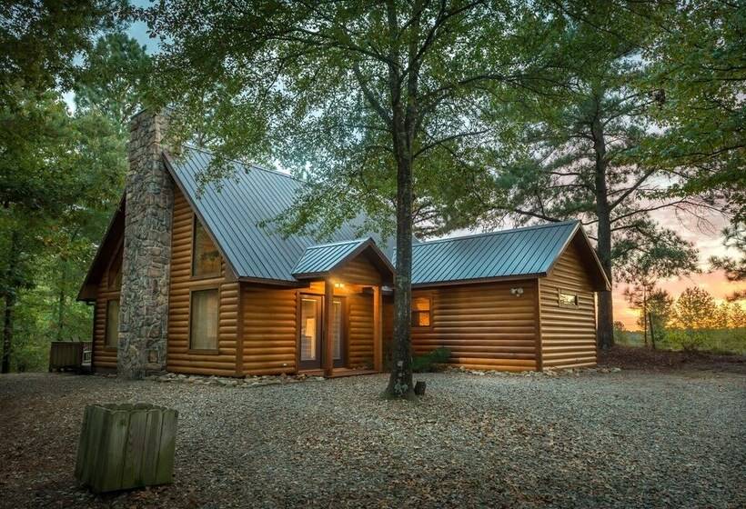 Okehi Pine Cabin With Wood Burning Fireplace And Outdoor Hot Tub By Redawning