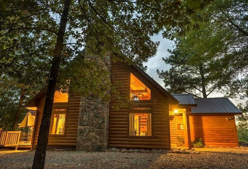 Okehi Pine Cabin With Wood Burning Fireplace And Outdoor Hot Tub By Redawning