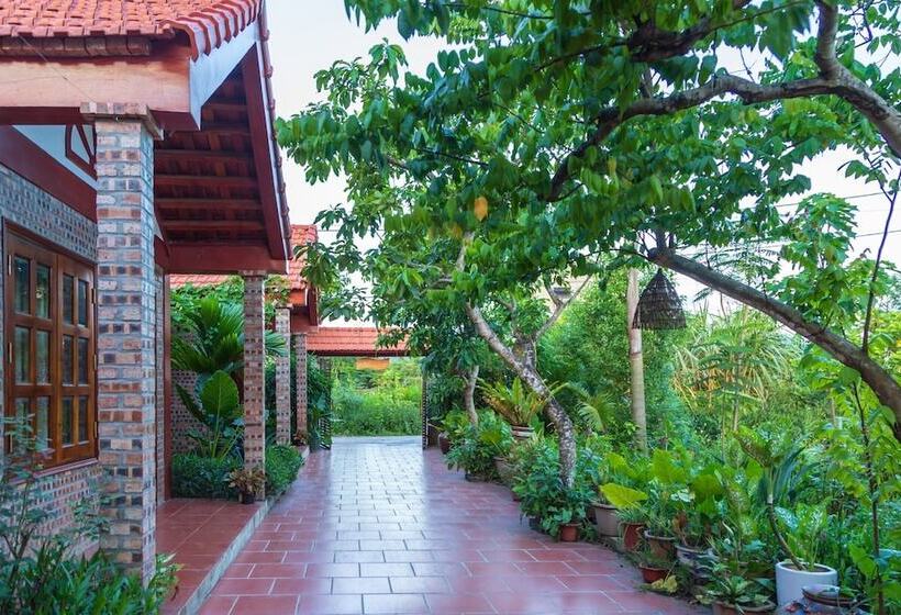 پانسیون Bai Dinh Eco Homestay