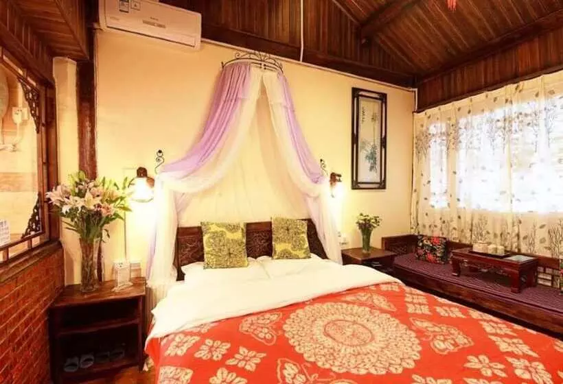 ペンション Lijiang Shuimuxiquan Inn