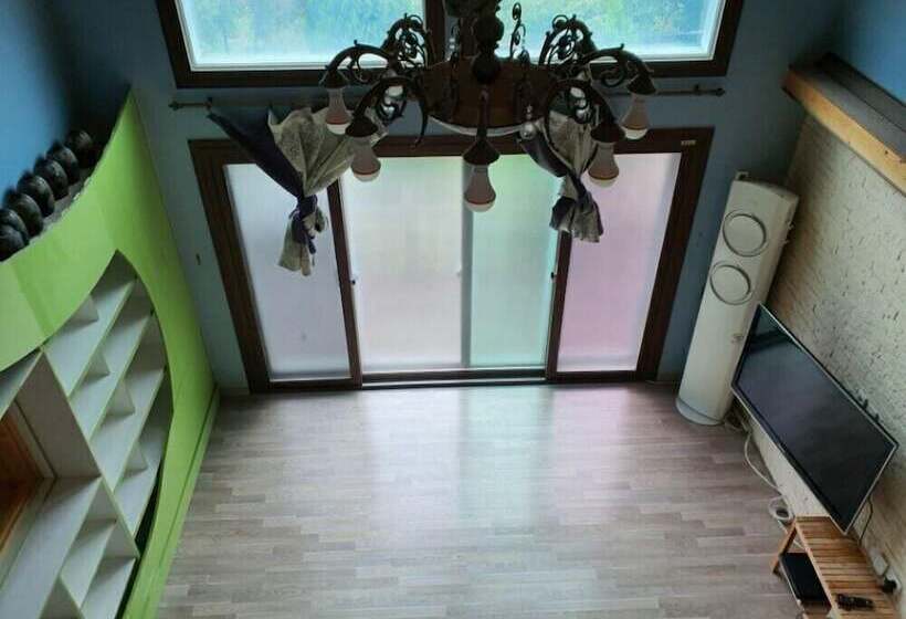 Pensió Muju Caravan Pesnion