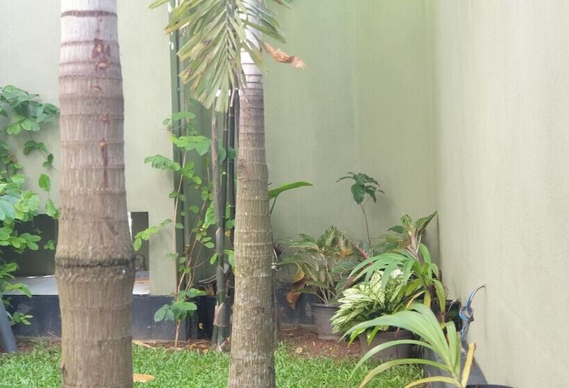 펜션 Up House Guest Inn