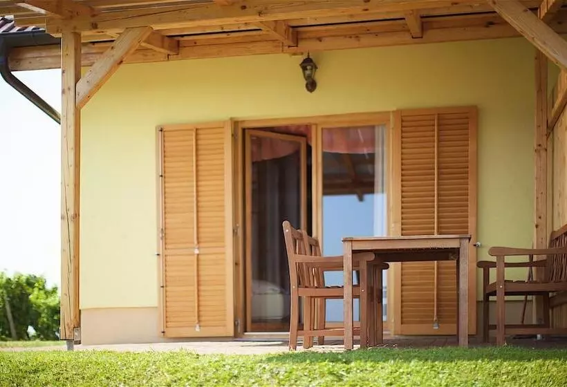 Tourist Farm Rooms Lovrec