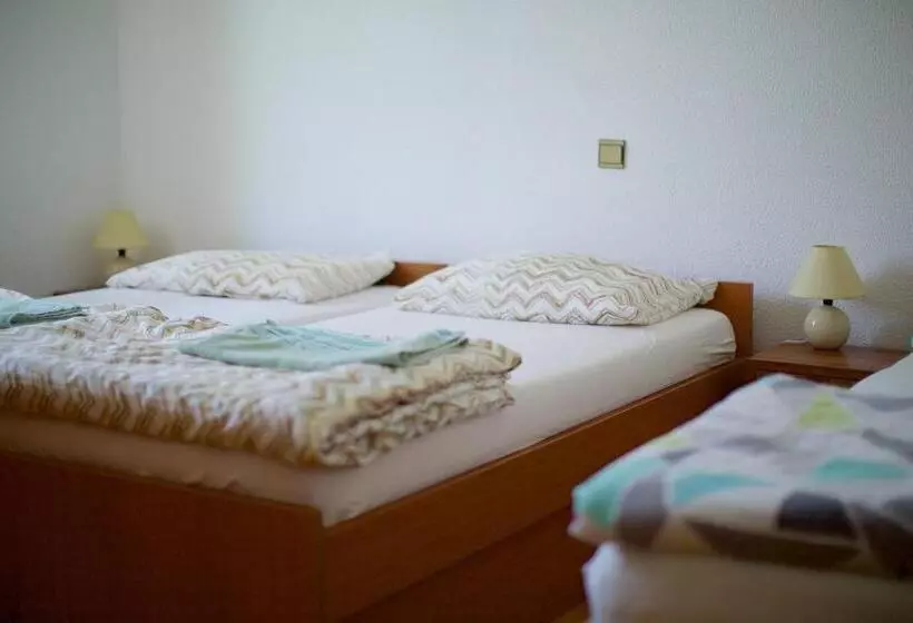Tourist Farm Rooms Lovrec
