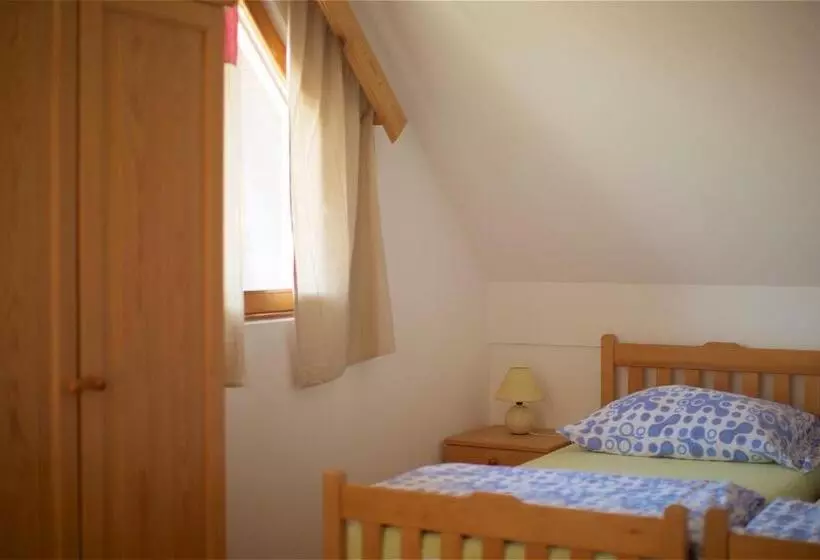 Tourist Farm Rooms Lovrec