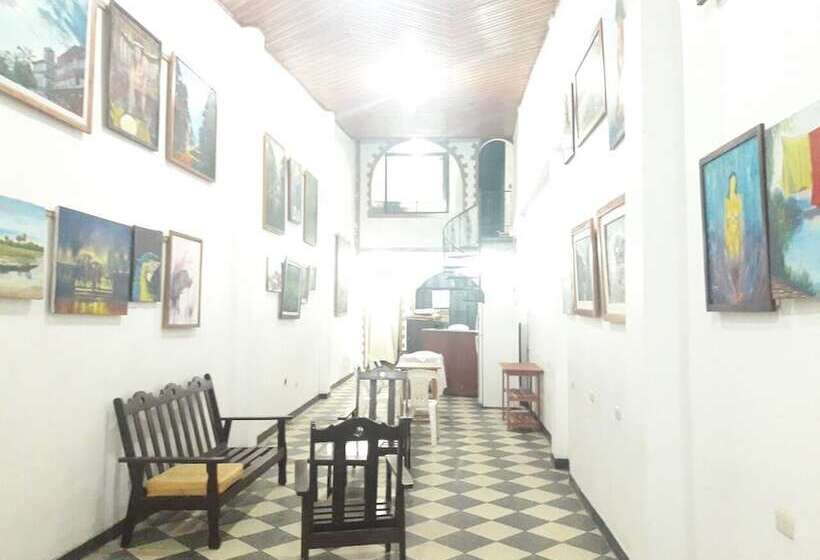 هاستل Ayaymama Mystic Backpacker