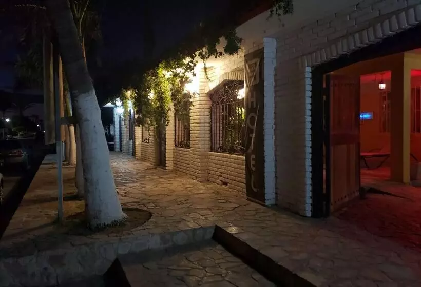 Aamiaismajoitus (B&B) Alcatraz