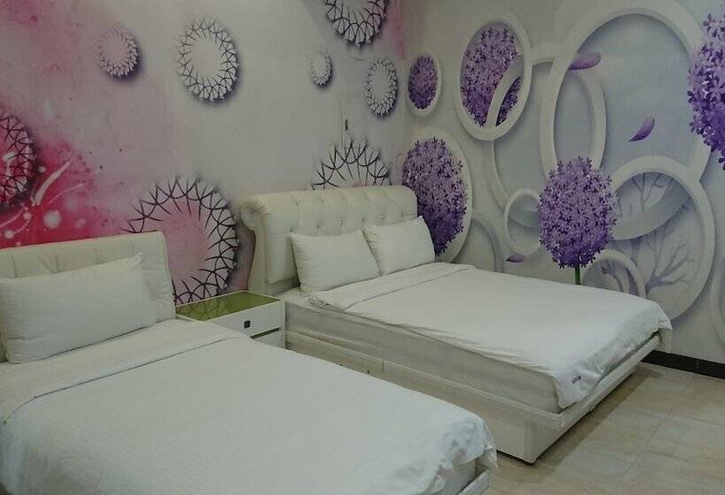 تختخواب و صبحانه Relax Homestay