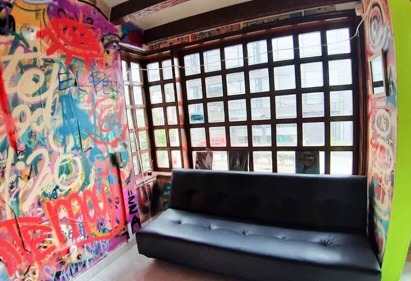 Casa Mood Usaquen   Hostel