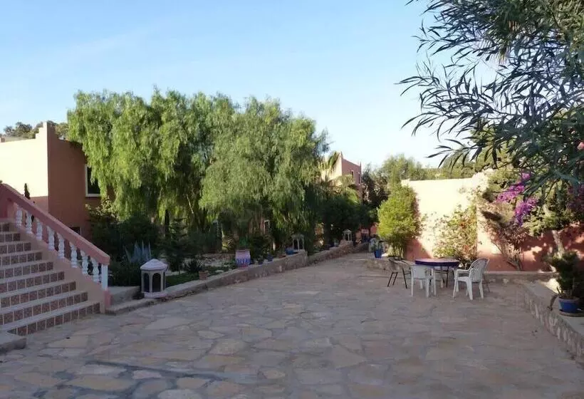 Hostelli Auberge Tasra