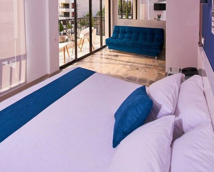 هتل Casa Esmeralda