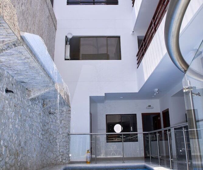 Hotel Casa Esmeralda