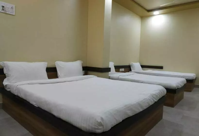 Hotel Daksh