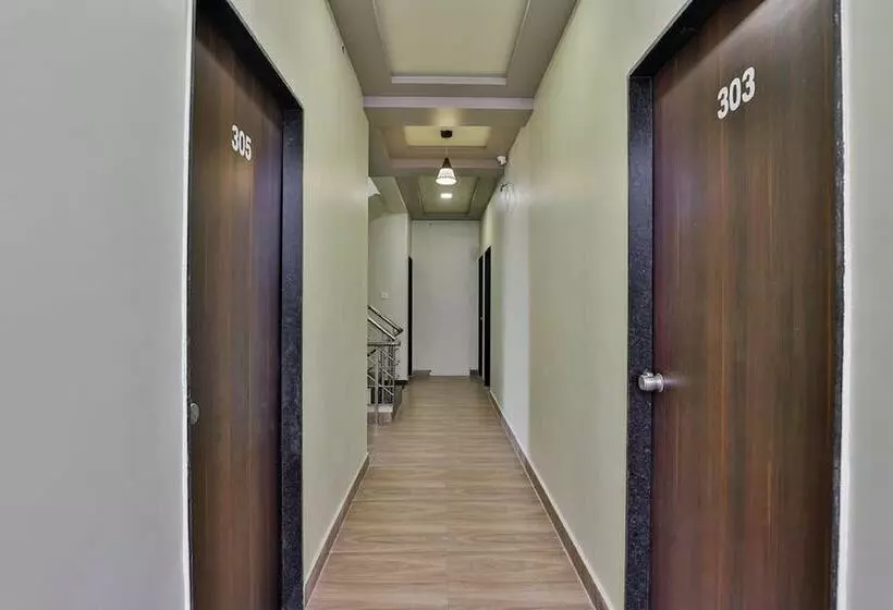 Hotel Daksh
