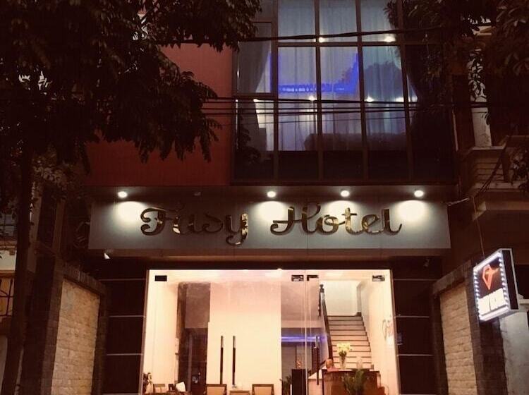 هتل Fasy