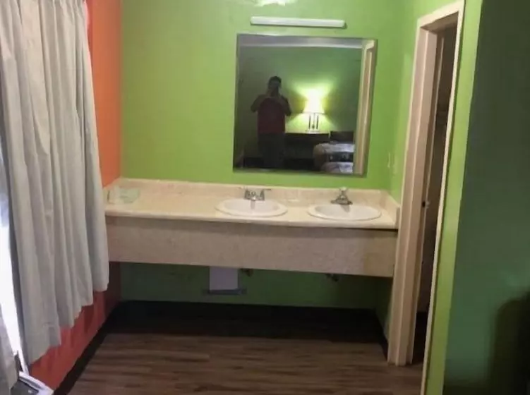 ホテル Fort Knox Inn