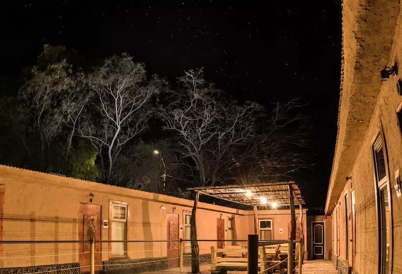 Hotelli Hostal Estacion Del Fuego