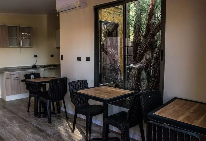 Hotelli Hostal Estacion Del Fuego