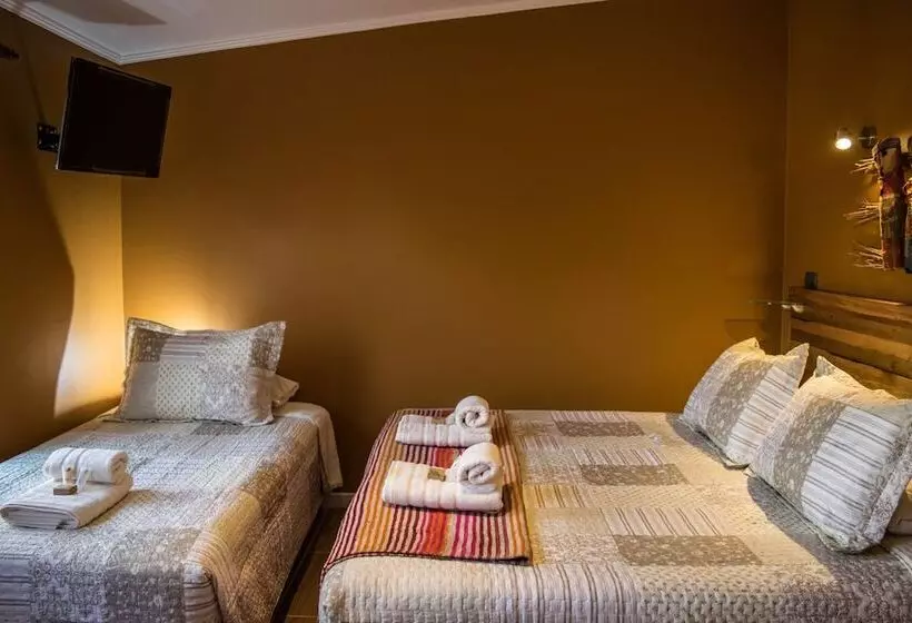 Hotelli Hostal Estacion Del Fuego