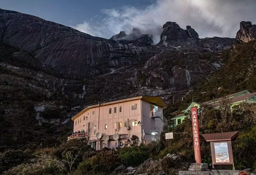 ホテル Laban Rata Resthouse At Mount Kinabalu