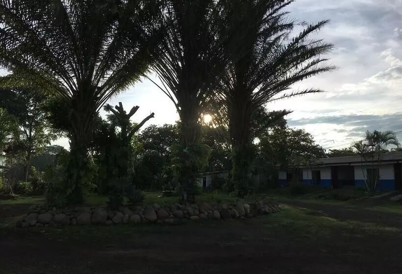 Hotelli Monte Del Mago