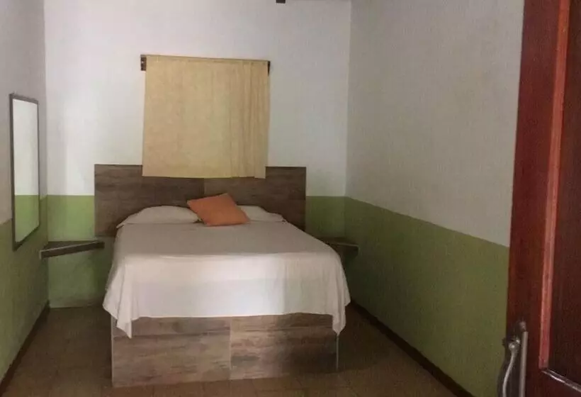 Hotelli Monte Del Mago