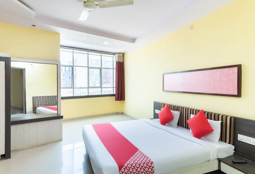 فندق Oyo 40153  Rajendra Palace