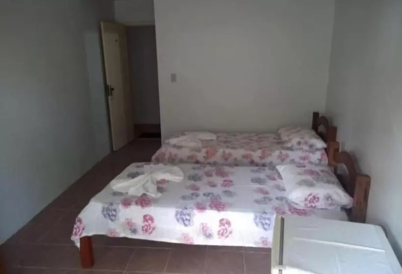 Hotelli Pousada Ponta Da Coroa