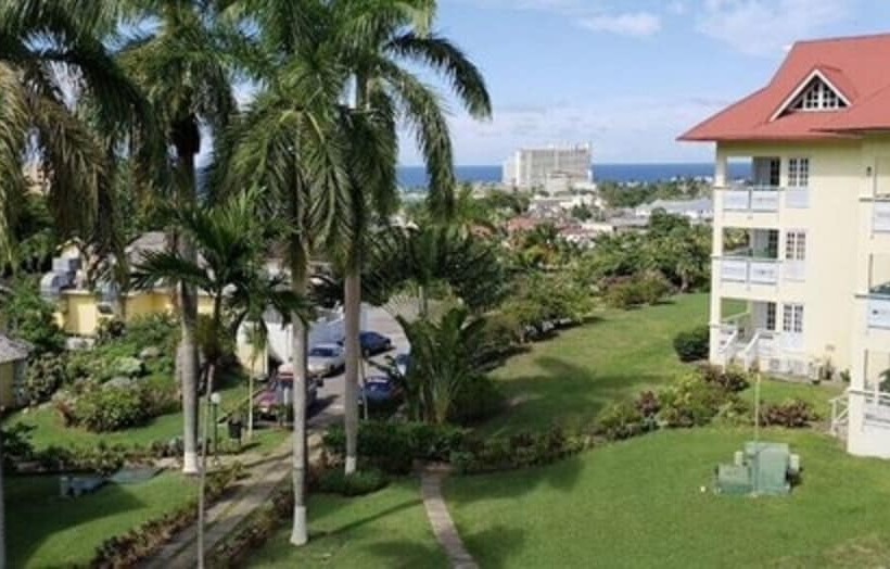 Mystic Mountain Apartment