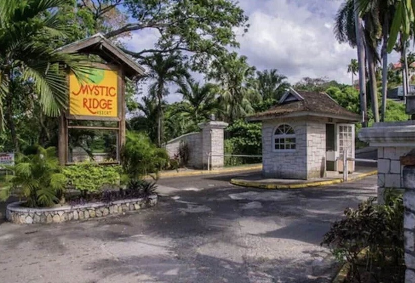 Mystic Mountain Apartment