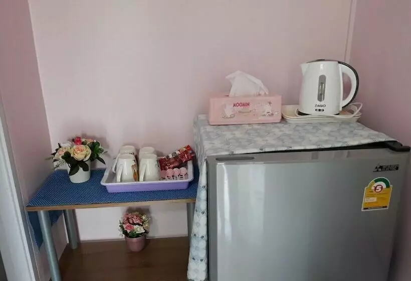 ペンション Baan Ing Tara Salaya