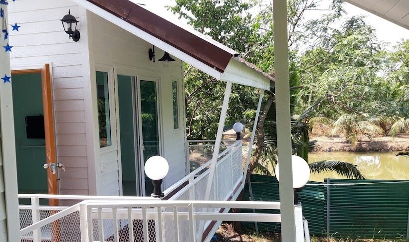 پانسیون Baan Ing Tara Salaya