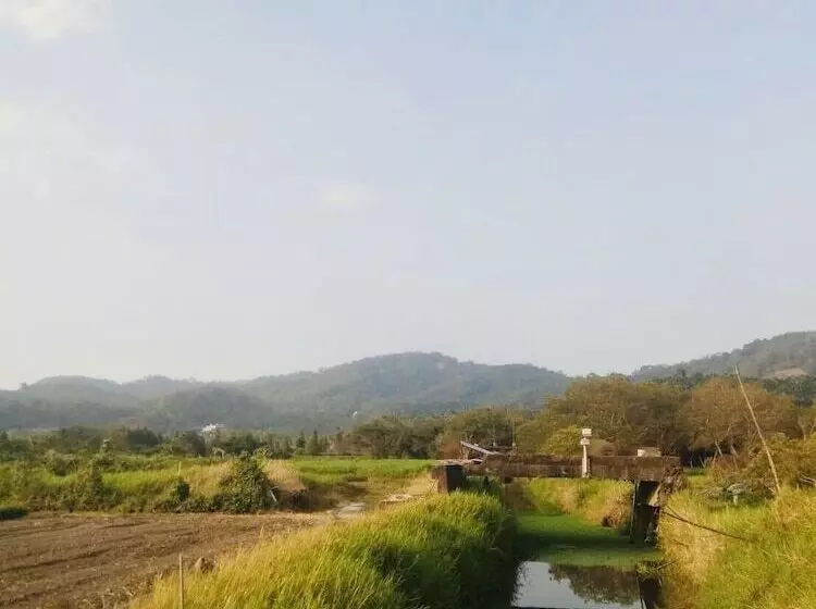 پانسیون 日月潭 讀好民宿 Read Nice House B&b