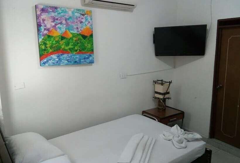 Toscanini Casa Hostal