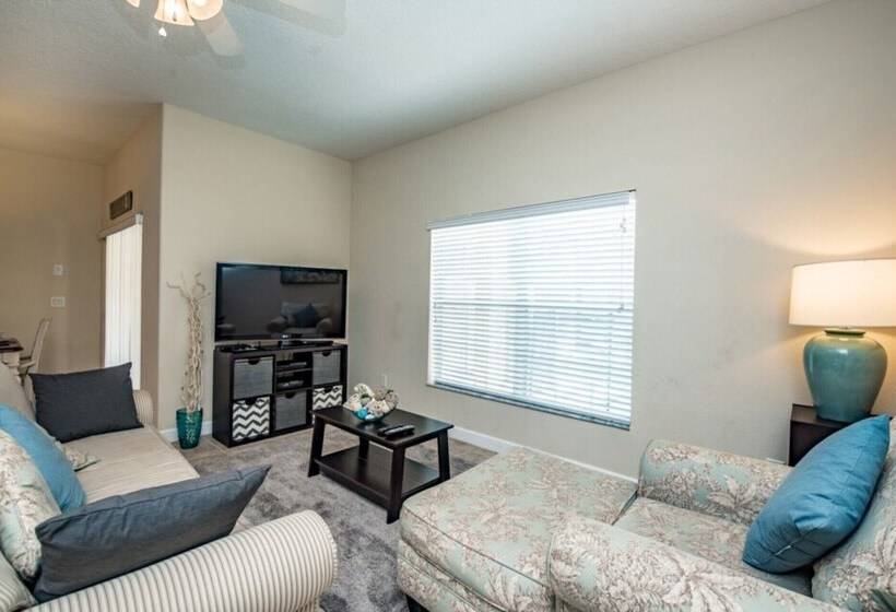 Townhome In Champions Gate Resort 2827