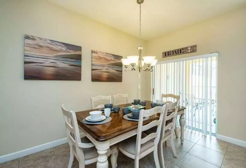 Townhome In Champions Gate Resort 2827